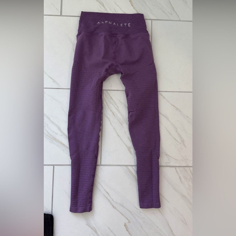 Alphalete Plum Active Leggings